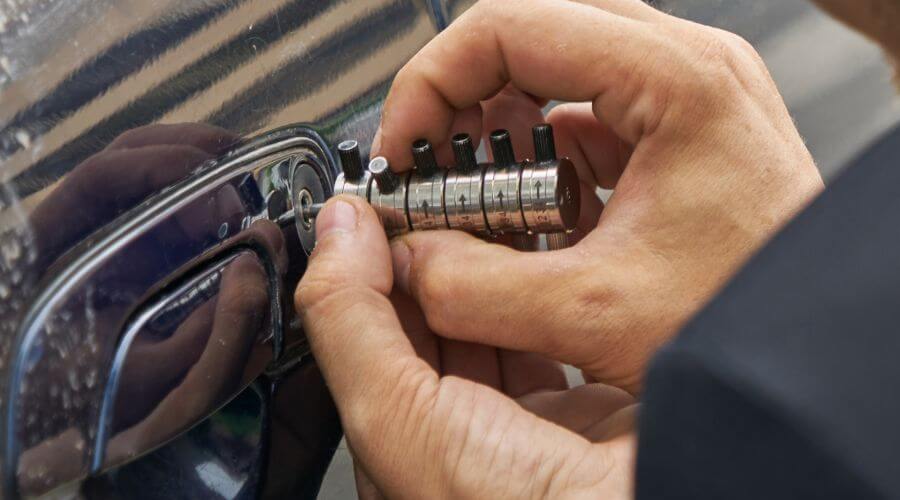 Professional residential roofers in Agenda, KS